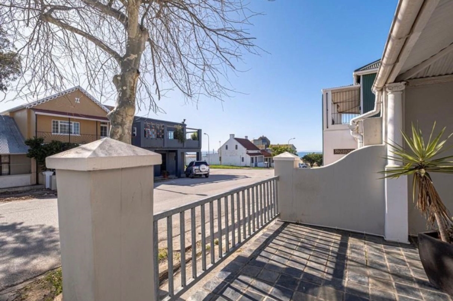 To Let 2 Bedroom Property for Rent in Richmond Hill Eastern Cape